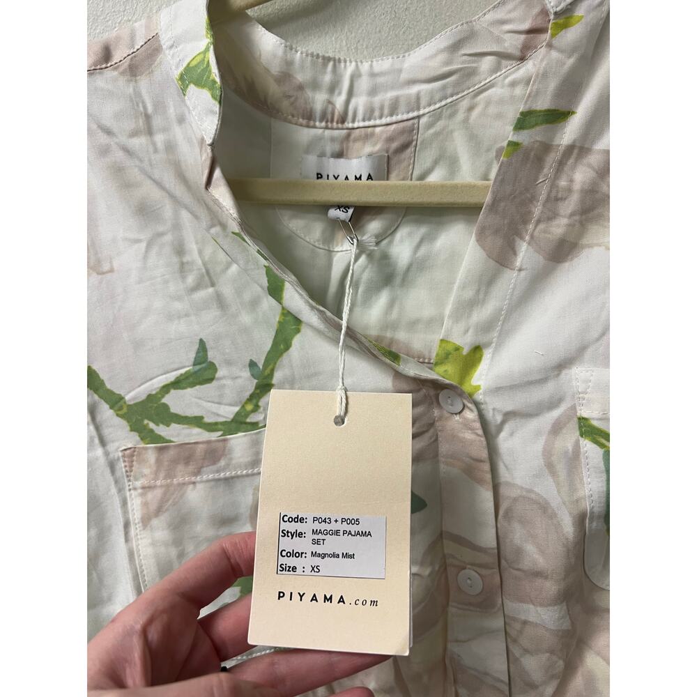 Piyama Floral PJ Top NWT Sz XS - Picture 3 of 3